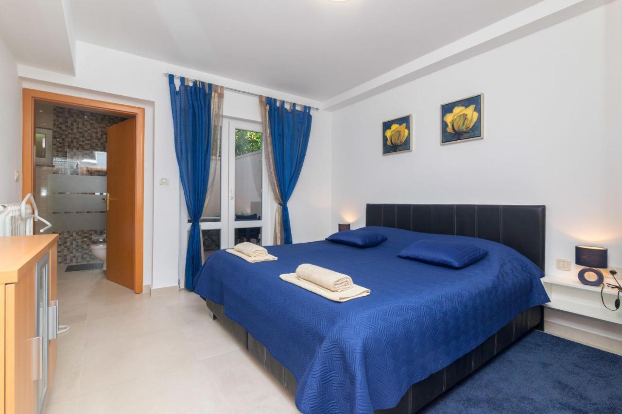 Apartments Villa Adore Icici Exterior photo